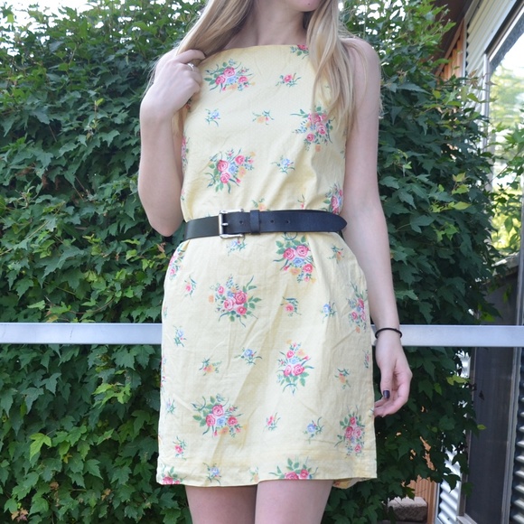WINTER SALE: Yellow Ralph Lauren Summer Dress - Picture 1 of 5